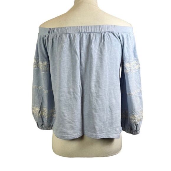 American Eagle Off the Shoulder Women's Light Blue Top with White Embroidery S - Picture 3 of 10